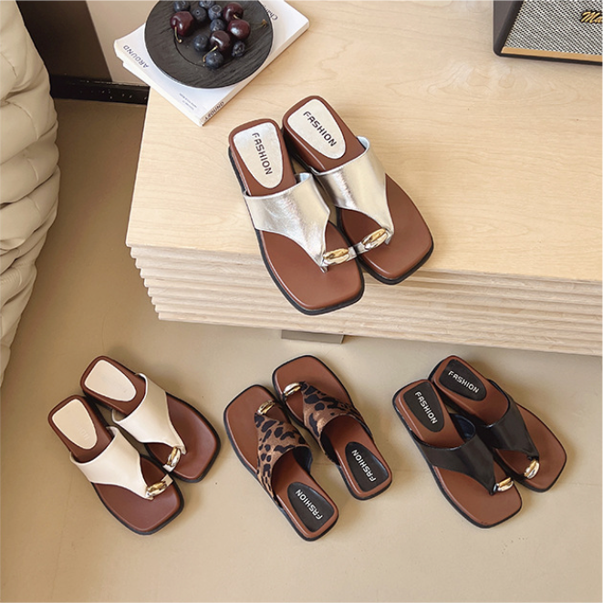 2025 Summer Women's Beach Shoes Silver Roman Sandals