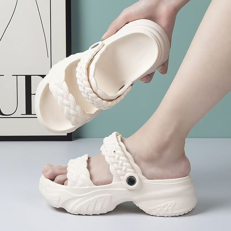 2025 Summer Women's Versatile Cloud Sandals
